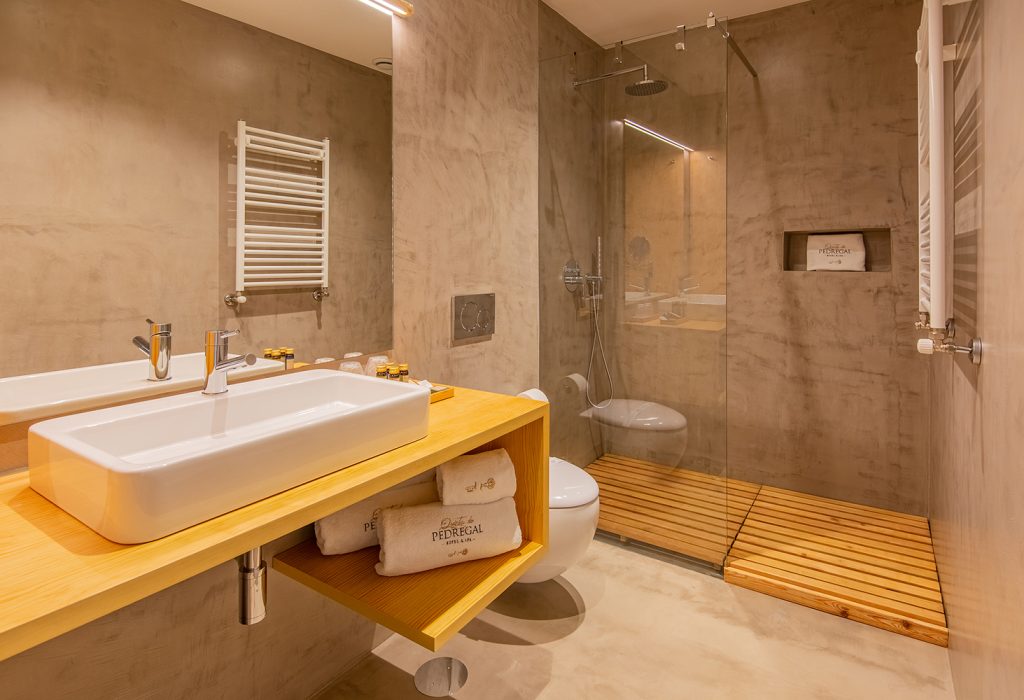 Quarto da Lousa - Casa de Banho - Quinta do Pedregal
